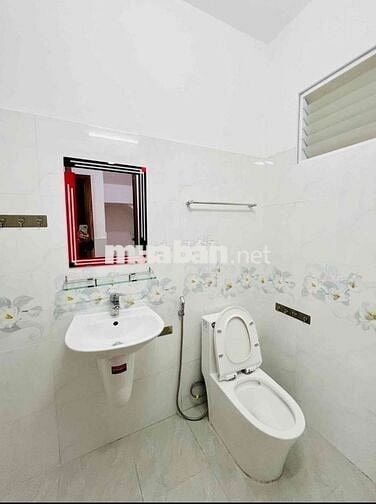 CHO THUÊ NHÀ PHAN HUY ÍCH P14-GV TRỆT 2 LẦU ST 4PN3WC ĐƯỜNG LỚN