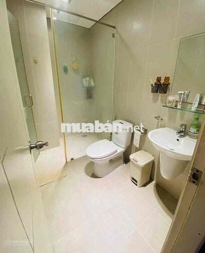 Nhà Mới Sơn Sửa.MTKD Lê Cao Lãng.DT:4 X 16 3Lầu 4PN full nội thất