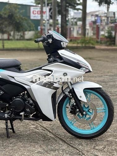 Yamaha Exciter 155 VVA Trắng xanh