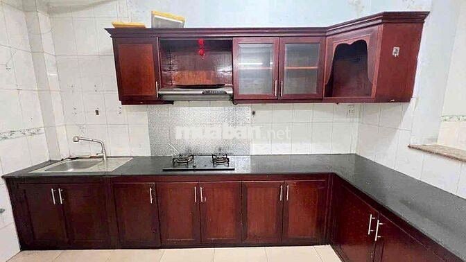 Nhà Hẻm Xe Hơi Nguyễn Sơn.DT: 4 X 15 Trêt 2Lâu ST. 4PN 5WC