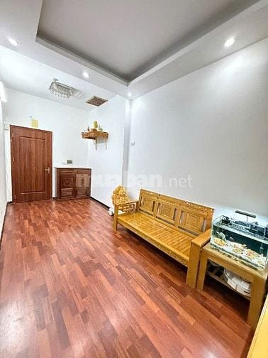 - Bán căn hộ chung cư  Định Công, Hoàng Mai,  siêu đẹp, 65m2, 4.95 tỷ