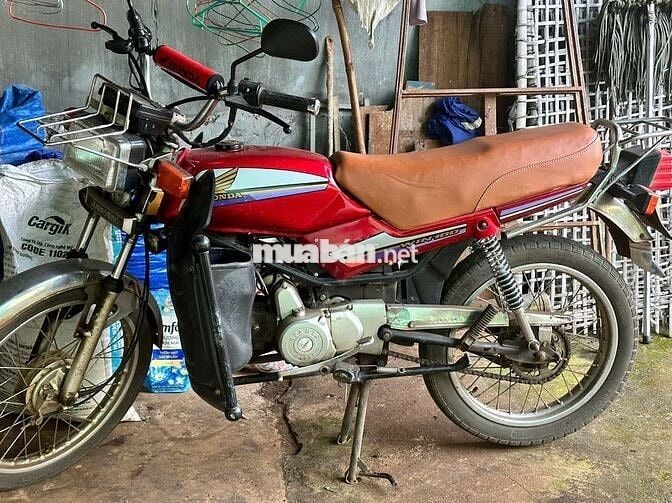 Honda Win 100 màu Đỏ