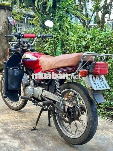 Honda Win 100 màu Đỏ