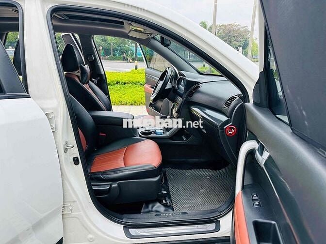 BÁN KIA SORENTO 2.4L MÁY XĂNG 2012 CHẤT LƯỢNG CAO