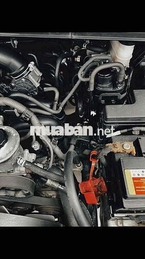 Toyota Innova 2017 2.0E - 105000 km