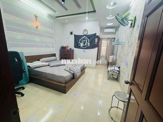 MẶT TIỀN KHU VIP HỌ LÊ - TÂN PHÚ. NHÀ 4 TẦNG BTCT MỚI KENG