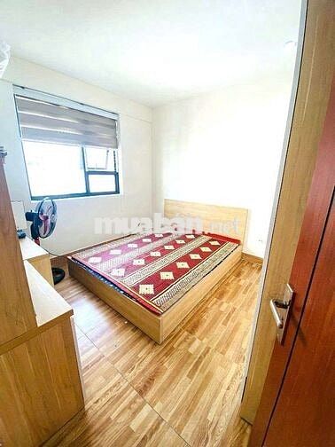 KĐT TP GIAO LƯU - 2PN, 2WC- VIEW SÂN CHƠI- NỘI THẤT XỊN SÒ. Chỉ 7.3 tỷ