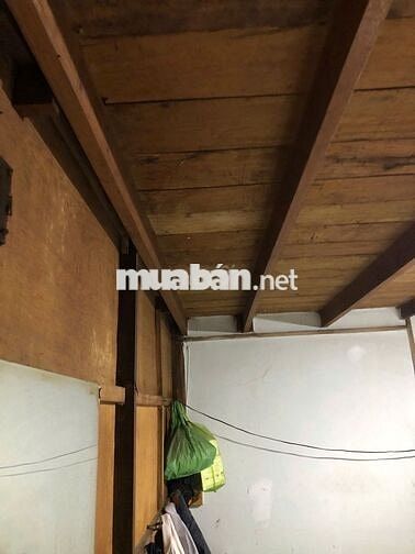 Nhà hẻm 4x10m, sổ hồng riêng. Thông TÔ KÝ-NGUYỄN VĂN QUÁ.