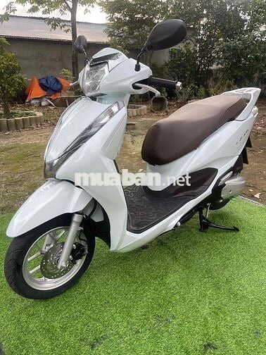 Honda Lead 2018 màu Trắng