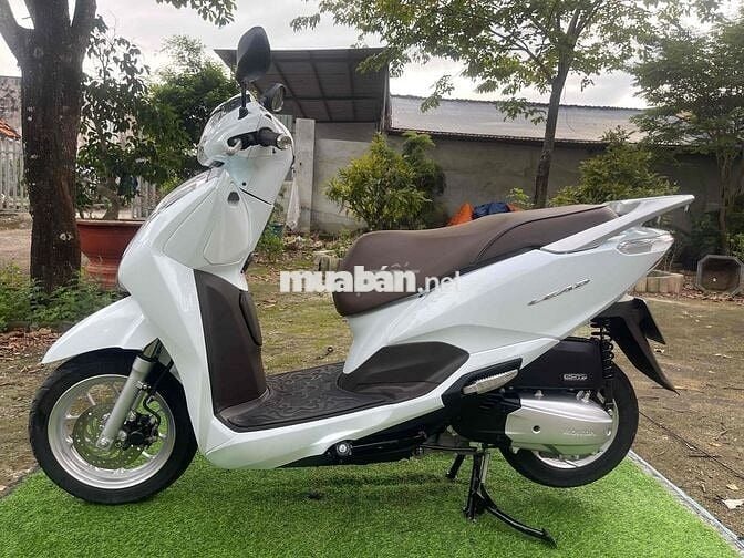 Honda Lead 2018 màu Trắng