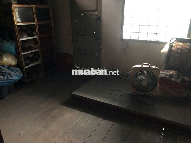 Nhà hẻm 4x10m, sổ hồng riêng. Thông TÔ KÝ-NGUYỄN VĂN QUÁ.