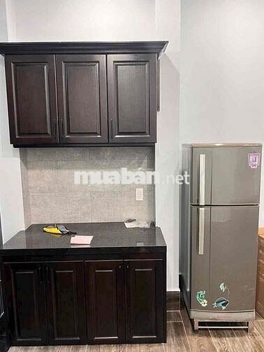 Cho Thuê Nhà1 Trệt 1 Lầu Hẻm 123 Ngay CV Thuận Kiều