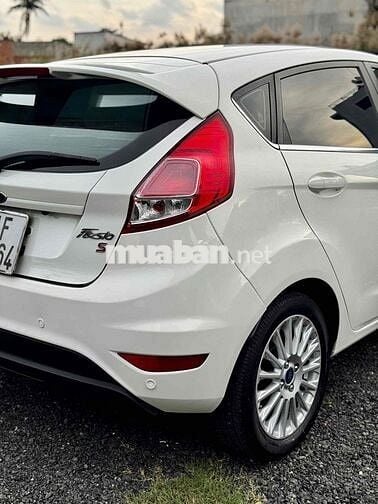 Ford Fiesta 2015 1.5 S Hatchback 80000 km