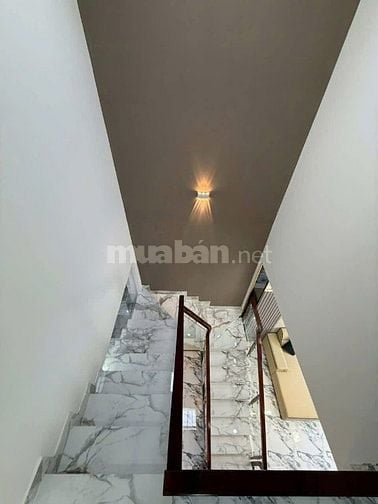 NHÀ NÀY BÁN LÀ TIẾC!NHƯNG CHỦ CẦN TIẾN GẤP ĐỂ LẠI GIÁ MỀM NHẤT KHU VỰC