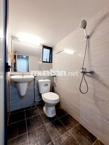 GÁC LỬNG MỚI TOANH, NỘI THẤT CƠ BẢN ĐƯỜNG GÒ DẦU CẠNH AEON TÂN PHÚ