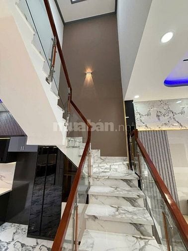 NHÀ NÀY BÁN LÀ TIẾC!NHƯNG CHỦ CẦN TIẾN GẤP ĐỂ LẠI GIÁ MỀM NHẤT KHU VỰC