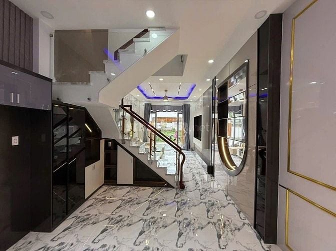 NHÀ NÀY BÁN LÀ TIẾC!NHƯNG CHỦ CẦN TIẾN GẤP ĐỂ LẠI GIÁ MỀM NHẤT KHU VỰC