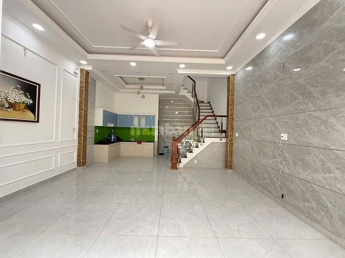 Bán Nhà 151/34 Liên Khu 45,BHHB,Bình Tân DT:6-10m2 4lầu Hẻm 8M 5.35ty