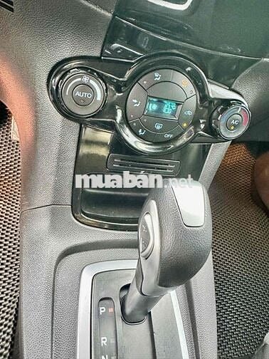 Ford Fiesta 2015 1.5 S Hatchback 80000 km