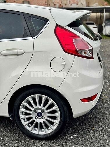 Ford Fiesta 2015 1.5 S Hatchback 80000 km