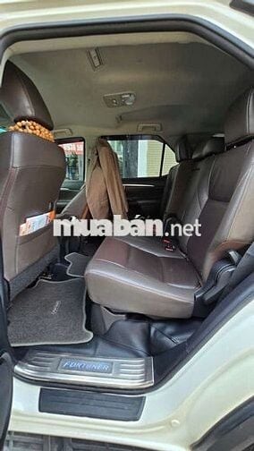 Toyota Fortuner 2019 2.4L trắng
