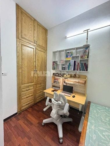 - Bán căn hộ chung cư  Định Công, Hoàng Mai,  siêu đẹp, 65m2, 4.95 tỷ