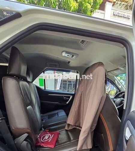 Toyota Fortuner 2019 2.4L trắng
