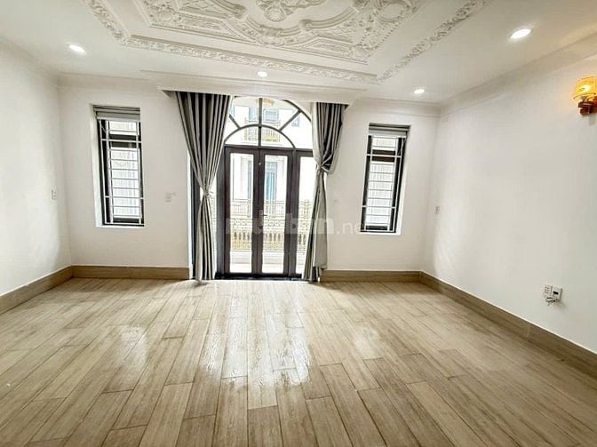 Bán Nhà 151/34 Liên Khu 45,BHHB,Bình Tân DT:6-10m2 4lầu Hẻm 8M 5.35ty