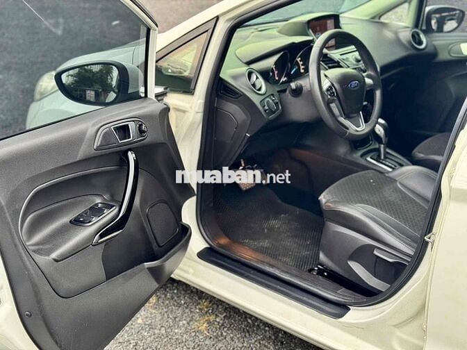 Ford Fiesta 2015 1.5 S Hatchback 80000 km