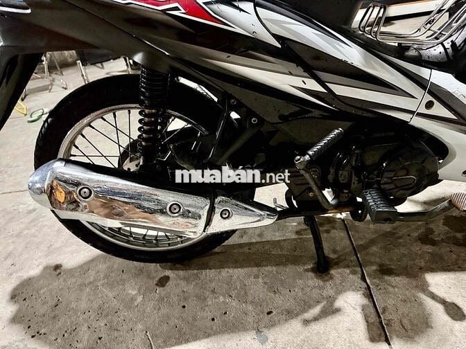 Honda Wave RSX 2011 Trắng đen