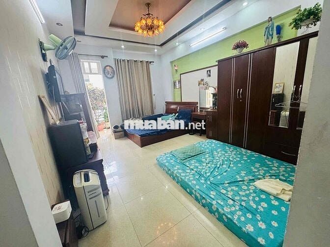 MẶT TIỀN KHU VIP HỌ LÊ - TÂN PHÚ. NHÀ 4 TẦNG BTCT MỚI KENG