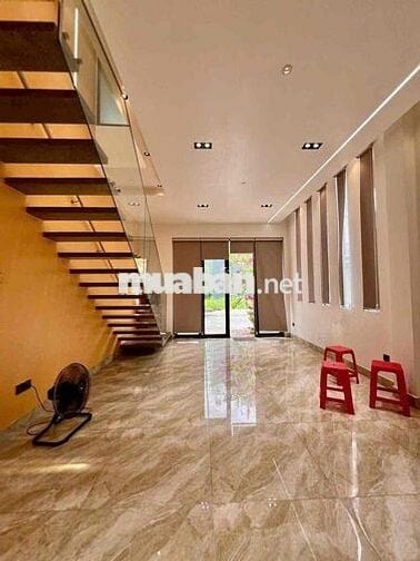 Nhà Mới Đẹp Y Hình DT 120m2 1Trệt 1Lầu 4Pn 3Wc Hẻm Nhựa Cây Xanh 10m