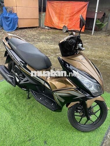 Honda Air Blade 2014 Vàng đồng 15.000km