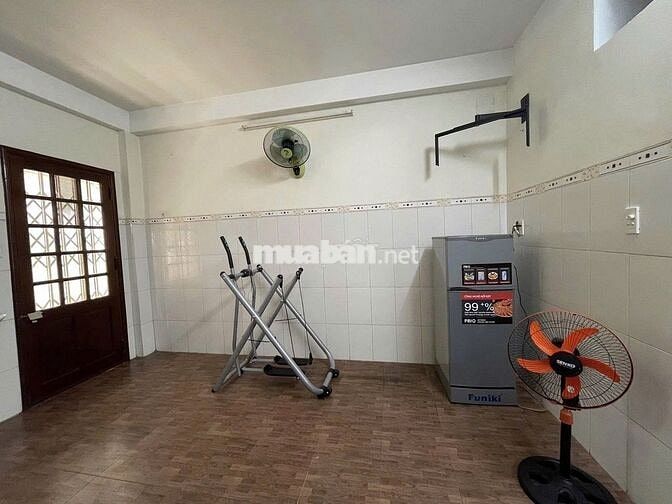 Bán tòa căn hộ 3 tầng Hòa Cường – vị trí siêu đẹp