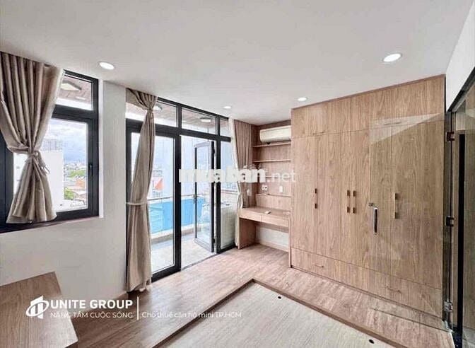 1PN BAN CÔNG LỚN NGAY TÂN QUY - TRUNG TÂM QUẬN 7. SÁT Q1, Q4, Q8