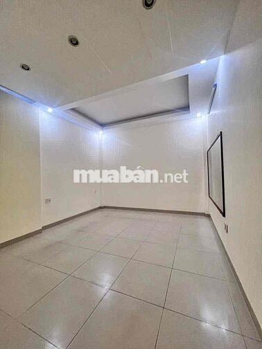 Nhà mặt tiền mới  Đặng Văn Ngữ  6PN giá nhỉnh 3x