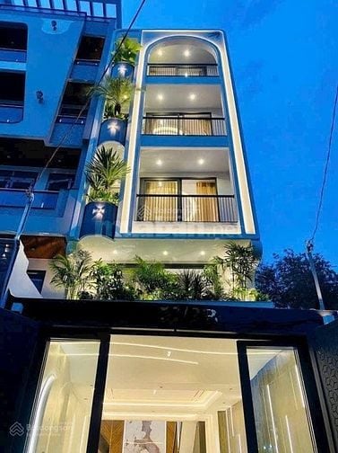 Bán lỗ vốn nhà Đoàn Thị Điểm, P1, Phú Nhuận. DT: ~ 71m2. Giá 4tỷ890. 