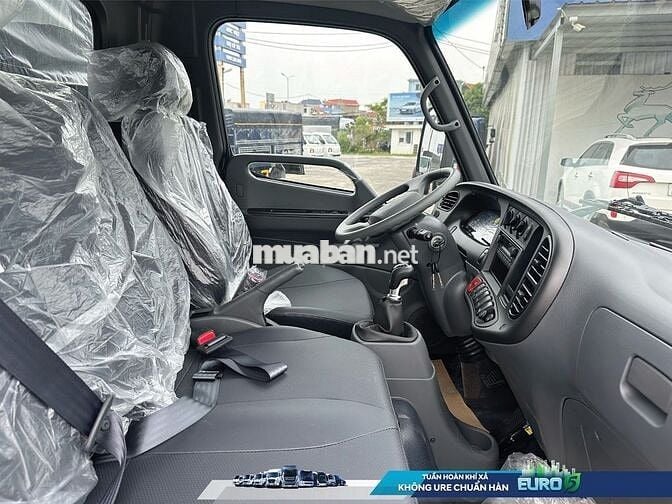 Sẵn xe giao ngay Hyundai Mighty N250SL thùng bạt