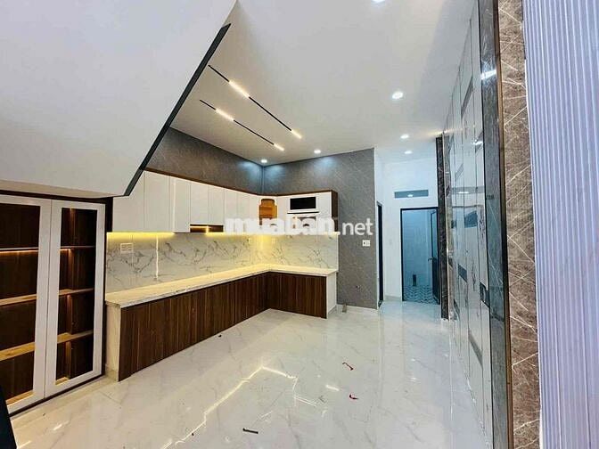 Nhà 2 Tầng Kiên Cố 140m -3pn Ngay chợ Phước Vân, Cần Đước, Long An, Ch