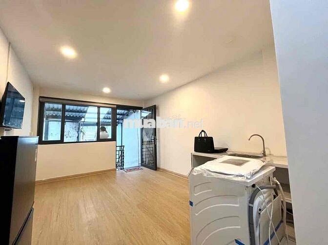 Nhà 1 trệt 1 lầu Full Nội Thất Mới 100% Gần Lotte, Himlam, Rmit, TDT