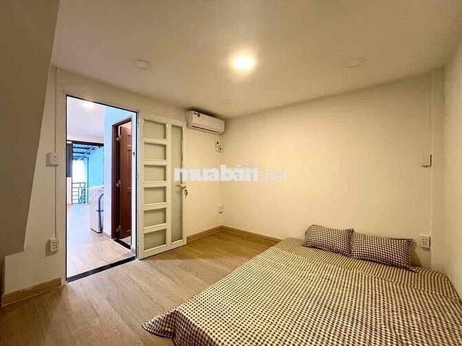 Nhà 1 trệt 1 lầu Full Nội Thất Mới 100% Gần Lotte, Himlam, Rmit, TDT