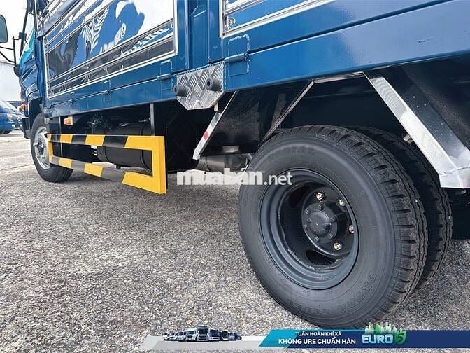 Sẵn xe giao ngay Hyundai Mighty N250SL thùng bạt