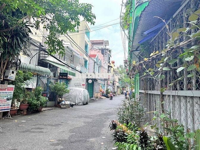 🟥Bán Nhà 3 Tầng BTCT_ Hoàng Hoa Thám _60m2 _3 Phòng Ngủ _ Nhỉnh 6 Tỷ.