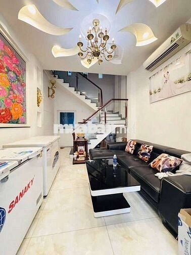 🌻Bình Thạnh🌻
🎋Khu phân lô, xe hơi vào nhà, 45c đậu cửa,84m²,4pn,6wc