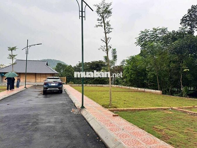 CẦN BÁN  ĐẤT TẠI KIM SƠN , SƠN TÂY , F0, Ô TÔ DT 102m2 ,GẦN HỒ ĐỒNG MÔ