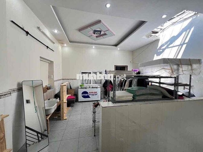 Nhà 80m2, 4.4x18m, 2 tầng 3PN, 20m ra xe hơi, Bình Thạnh giáp Quận 1