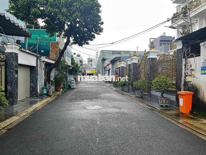 Bán Lô Đất 1/ Nguyễn Ảnh Thủ - Hóc Môn giáp Q12 9m1x23 204m2 hơn 8tỷ