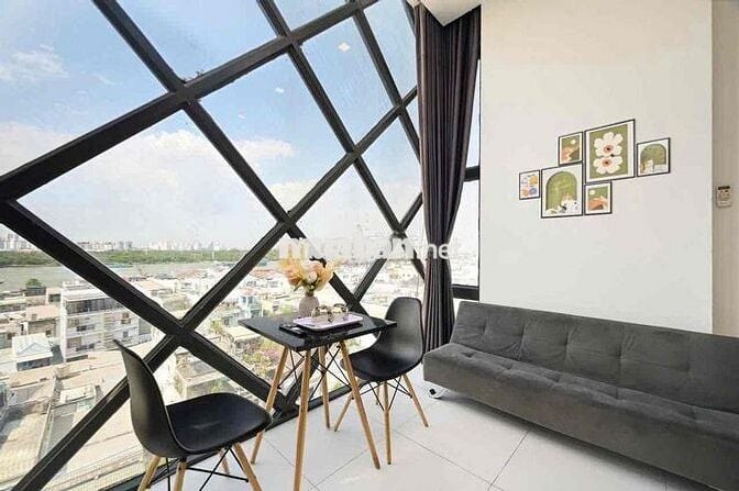 CĂN HỘ GÁC RỘNG VIEW ĐẸP SÁT VÁCH QUẬN 4 VÀ KHU CHẾ XUẤT