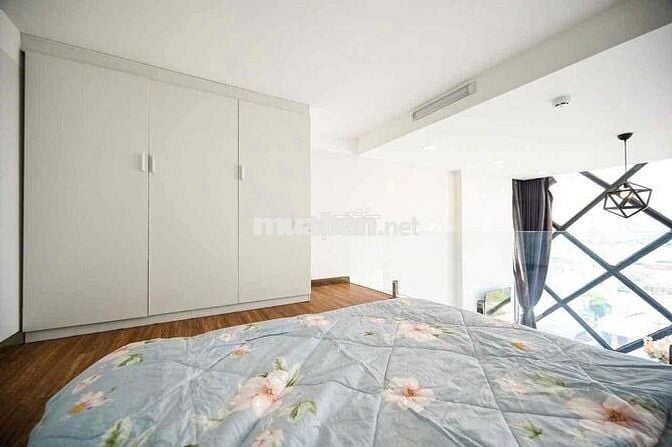 CĂN HỘ GÁC RỘNG VIEW ĐẸP SÁT VÁCH QUẬN 4 VÀ KHU CHẾ XUẤT