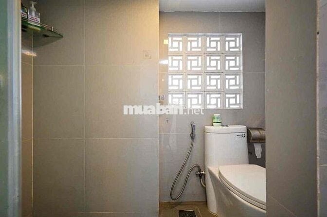 CĂN HỘ GÁC RỘNG VIEW ĐẸP SÁT VÁCH QUẬN 4 VÀ KHU CHẾ XUẤT